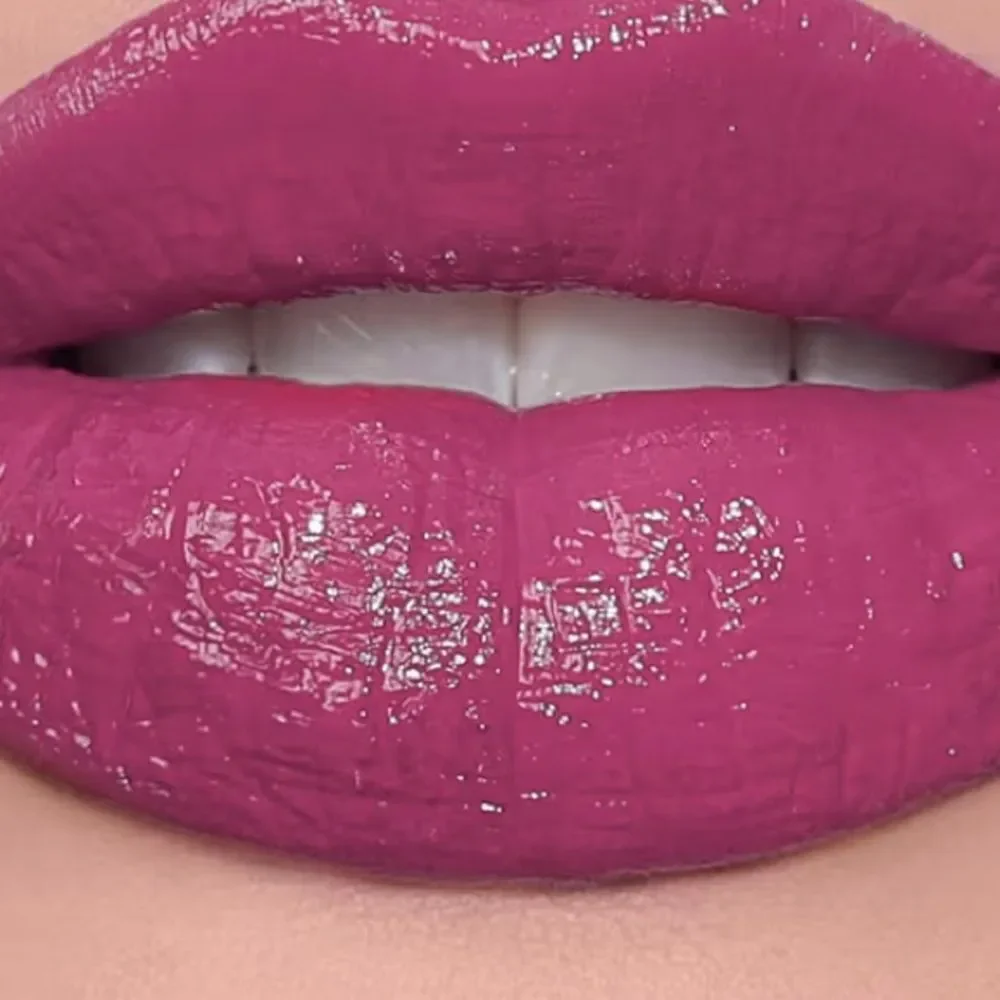 Jeffrey Star Liquid Lip Gloss More Than Friends Pink